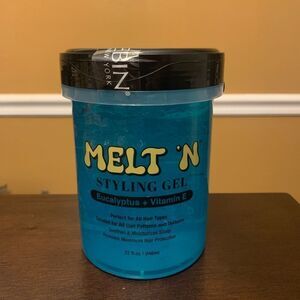 Ebin New York Melt ‘N Blue Styling Gel with Eucalyptus and Vitamin E